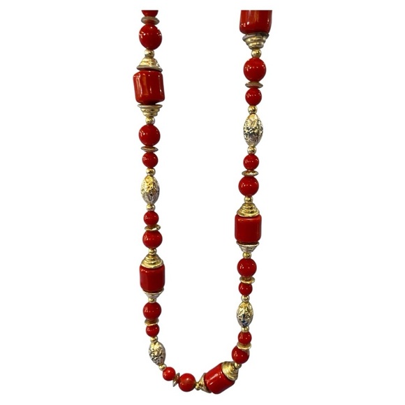 20 inch Vintage Bead Necklace - Picture 3 of 3